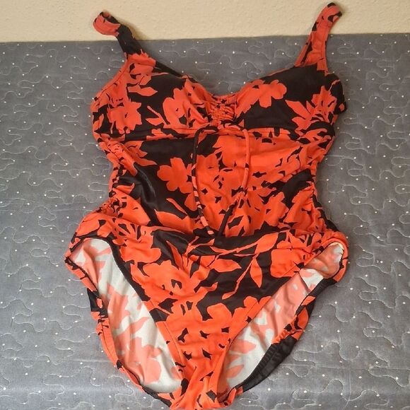 Aqua Green Red Floral One-Piece Swimsuit size large - Picture 1 of 5